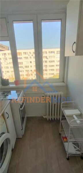 Dristor, garsoniera renovata.